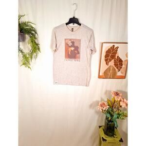 Platinum Delta Apparel Women's Graphic T-Shirt Size Large